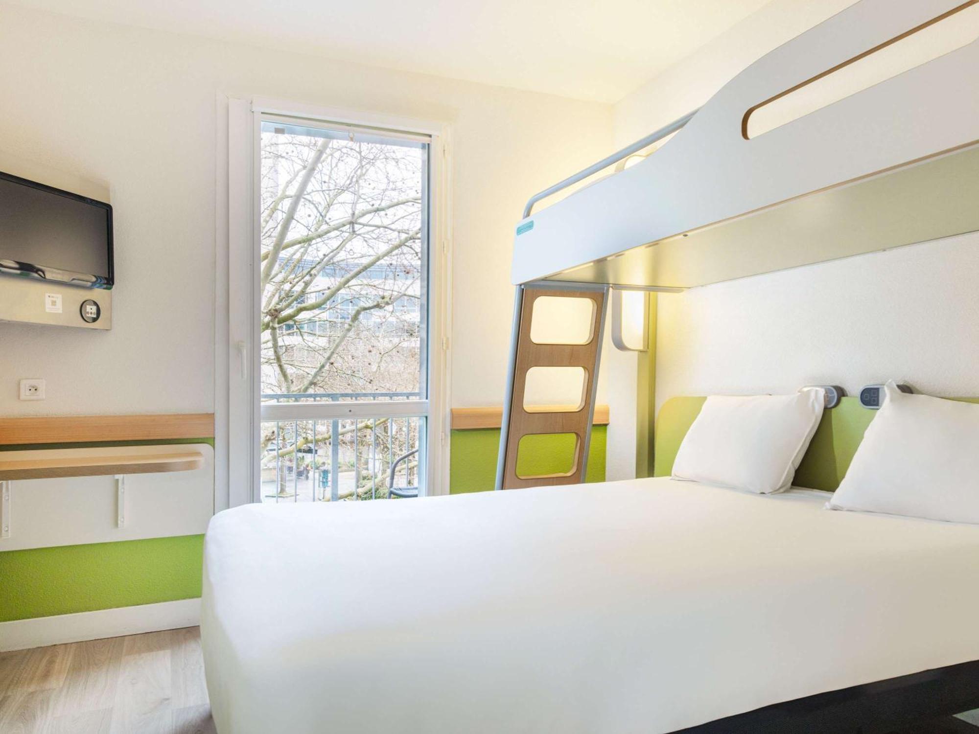 Ibis Budget Issy Les Moulineaux Paris Ouest Exterior foto