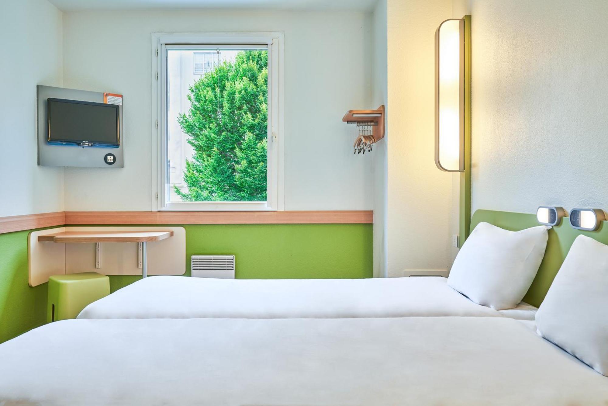 Ibis Budget Issy Les Moulineaux Paris Ouest Exterior foto