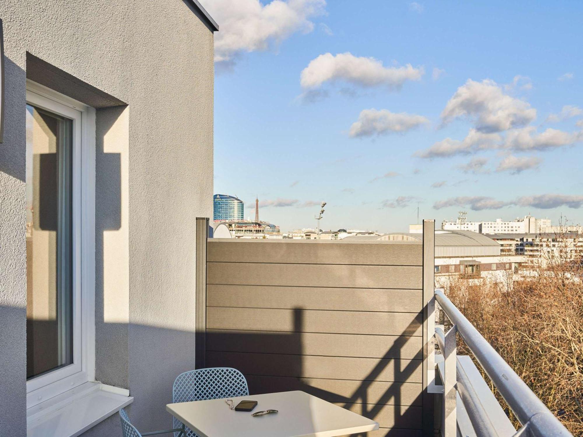 Ibis Budget Issy Les Moulineaux Paris Ouest Exterior foto