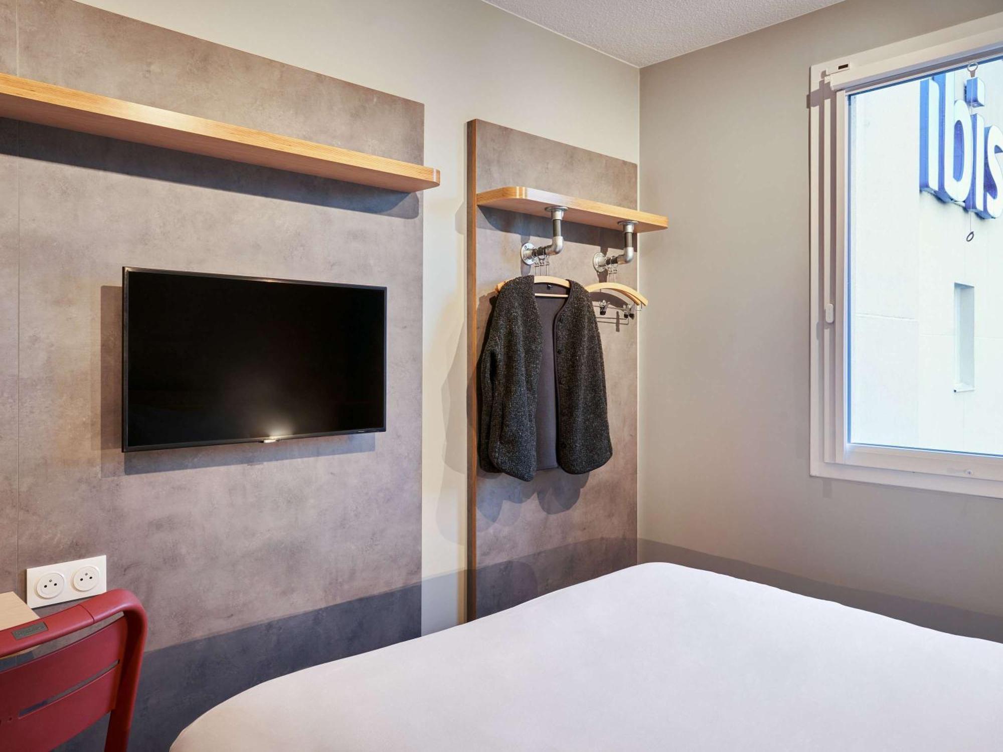 Ibis Budget Issy Les Moulineaux Paris Ouest Exterior foto