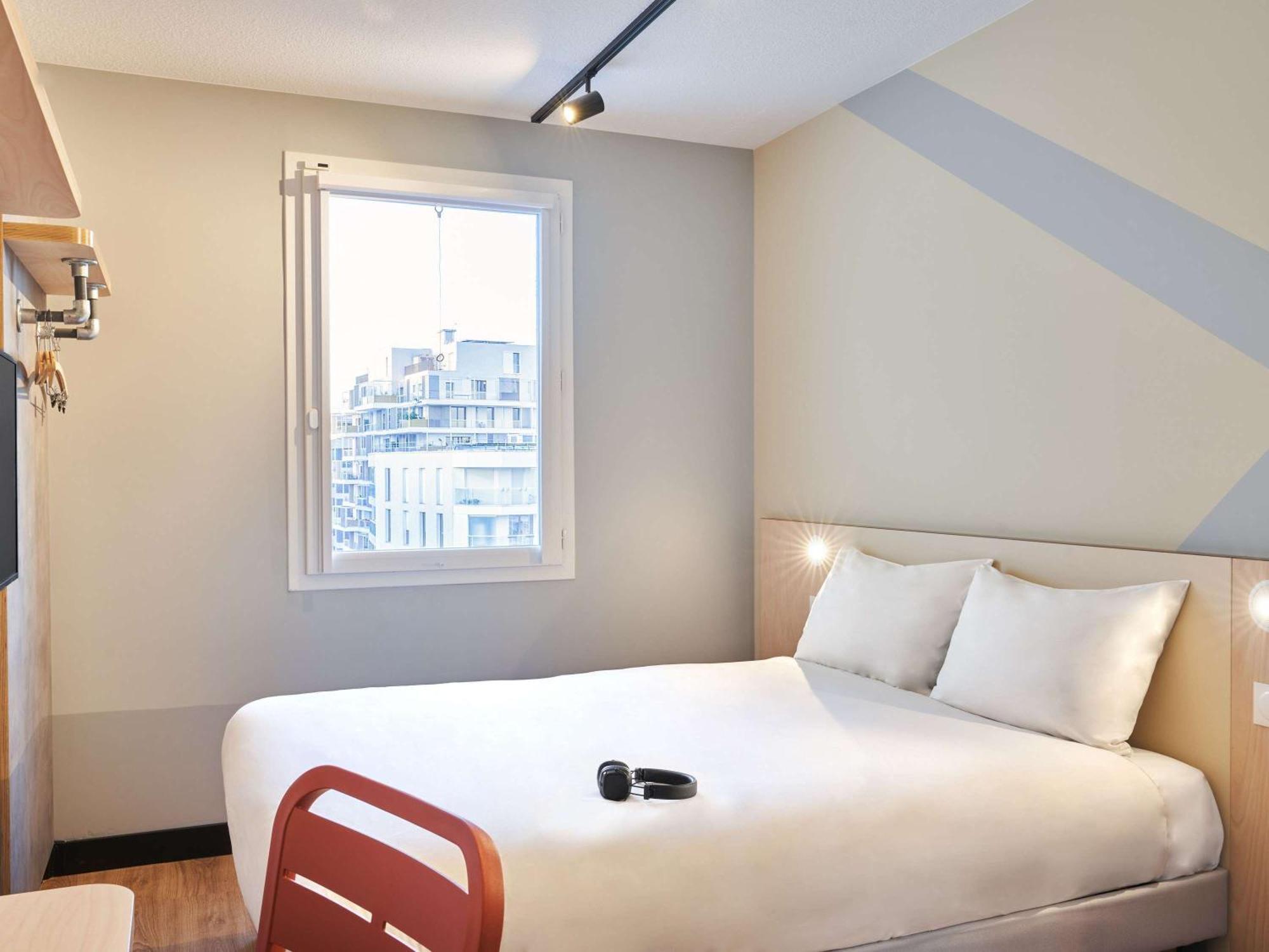 Ibis Budget Issy Les Moulineaux Paris Ouest Exterior foto